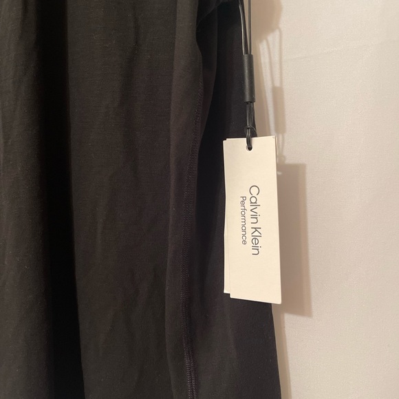 CALVIN KLEIN Performance Dropped Arm Hole Tank Top NWT - Picture 2 of 7